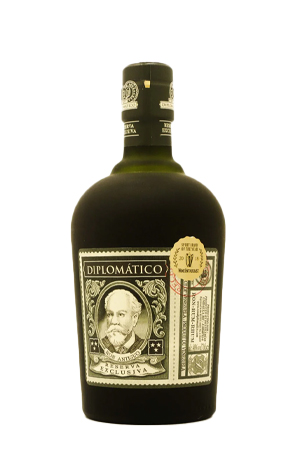 <div>DIPLOMATICO</div>